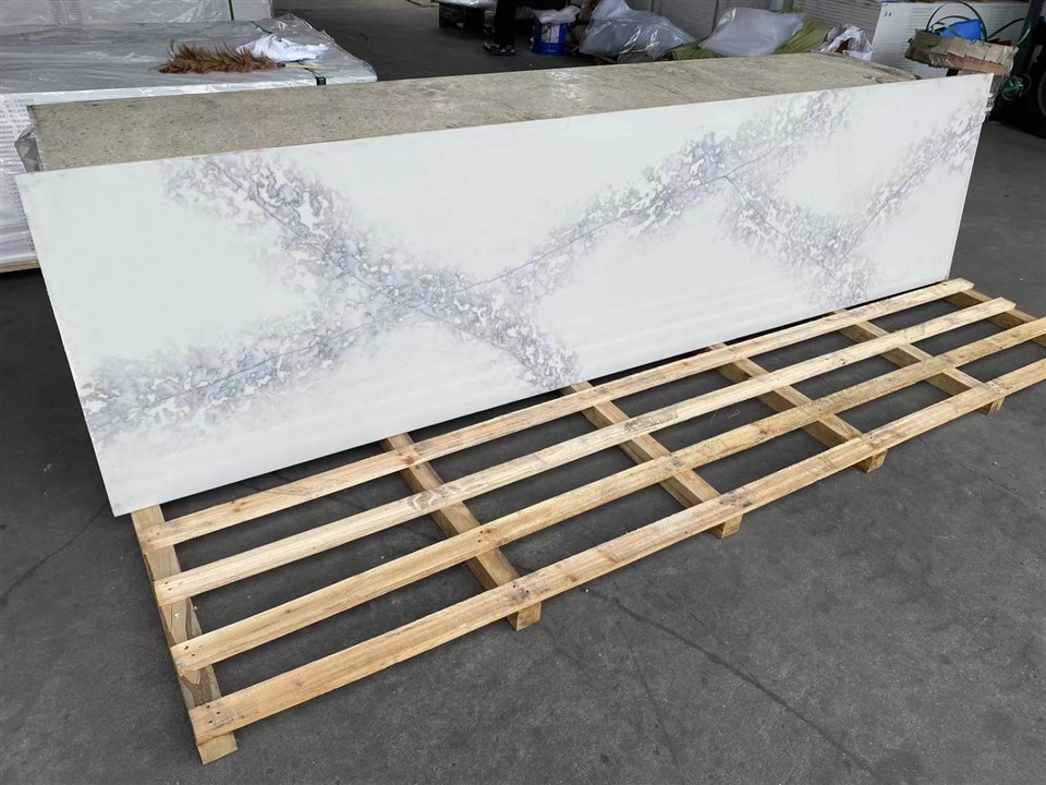 Calacatta Quartz Small Slabs high quality
