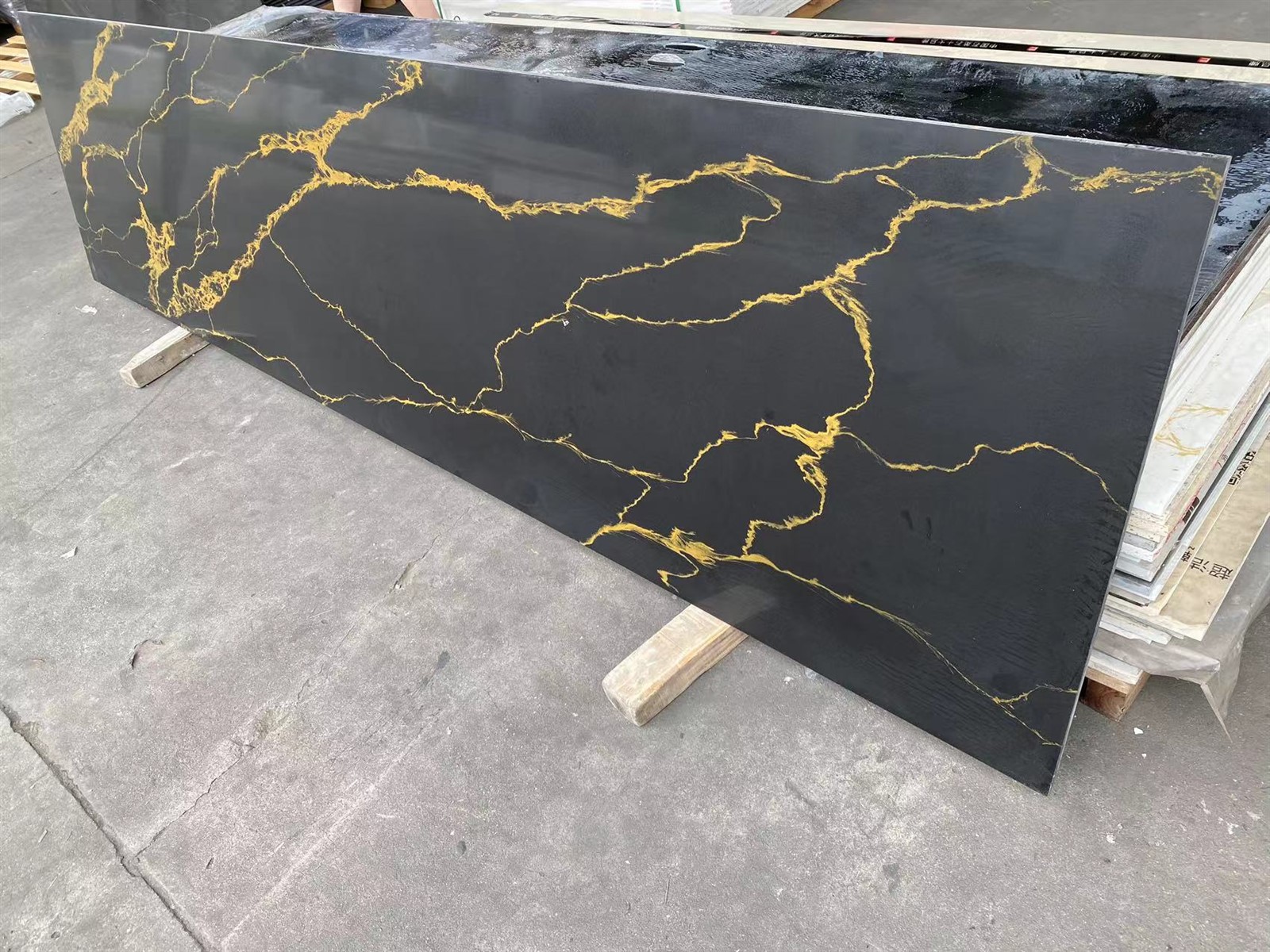calacatta quartz Small slabs 3 calacatta quartz Small slabs 3